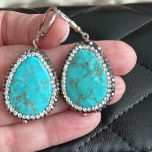 ❤️ Turquoise Crystal and Silver Teardrop Earrings